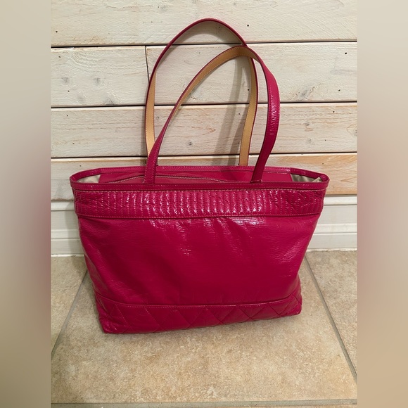 Coach Poppy Daisy Liquid Gloss Patent Leather Bag - Picture 5 of 12